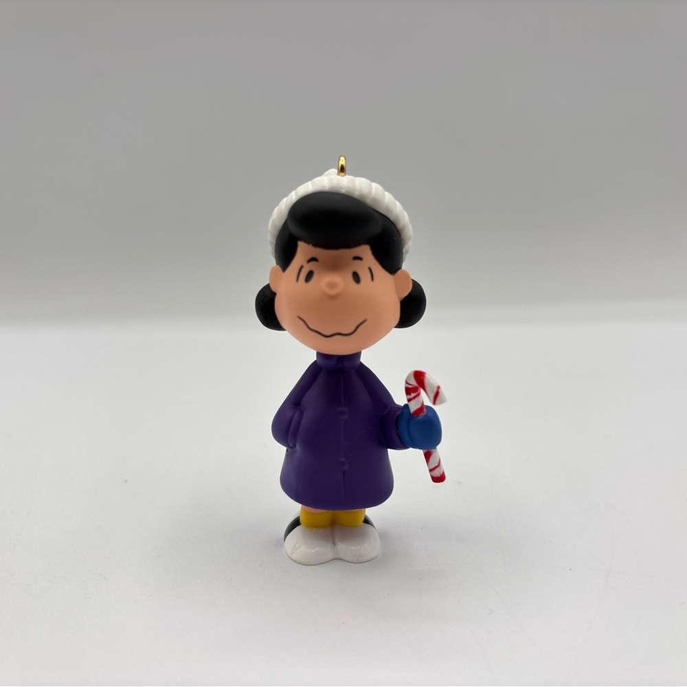 Hallmark‎ Keepsake Ornament 1995 Lucy One Of Four Ornaments Handcrafted